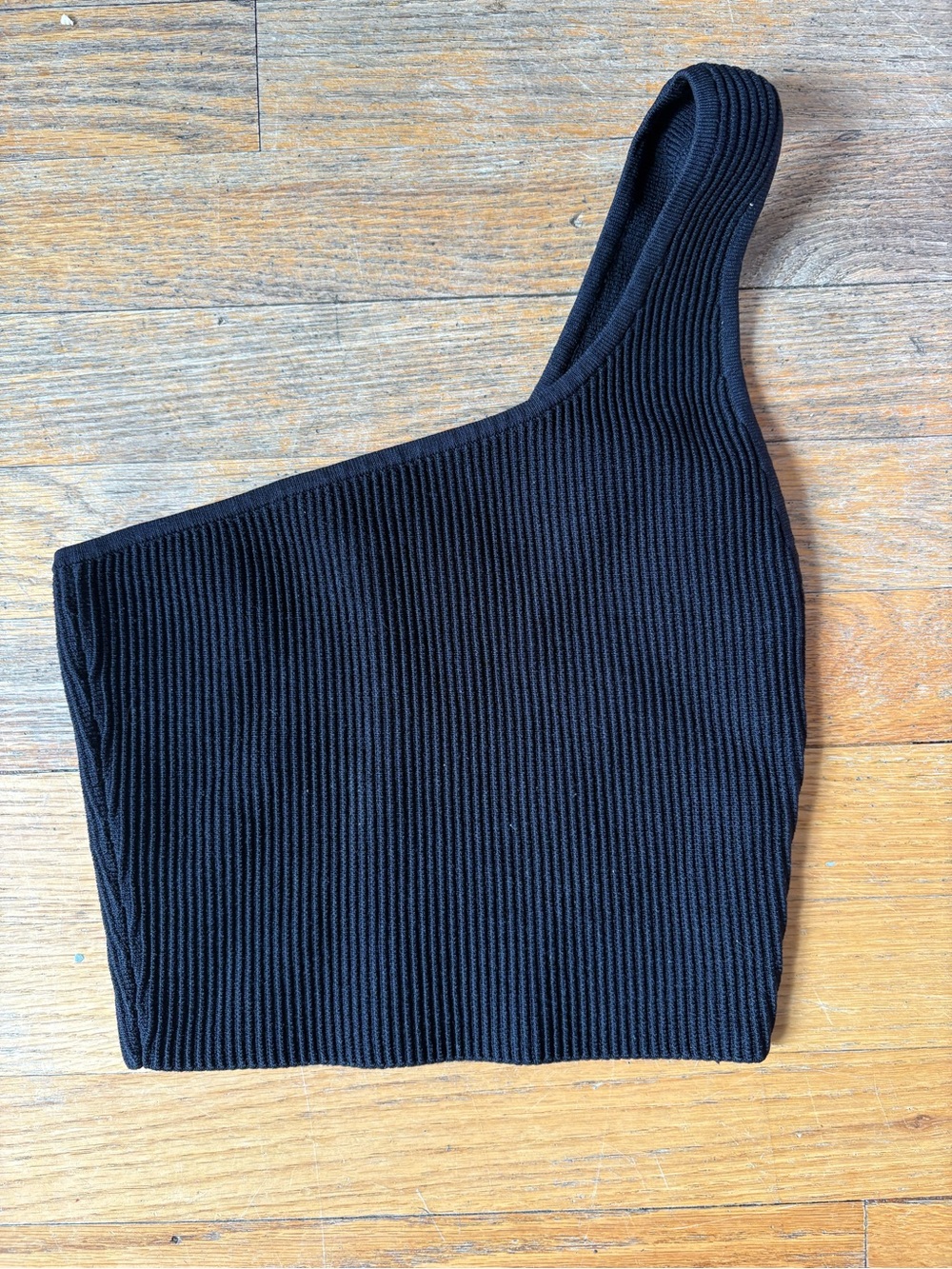 Babaton Sculpt Knit One-Shoulder Cropped Tank